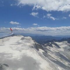 Verortung via Georeferenzierung der Kamera: Aufgenommen in der Nähe von Gemeinde Finkenberg, Österreich in 3295 Meter